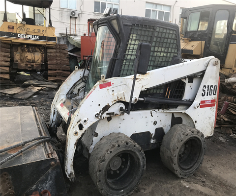60 KW スキッドステアローダー S160 あなたの建設プロジェクトのための不可欠な機器