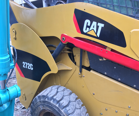 最高性能 55 kw 中古ローダー CAT272C 機械重量 16000 16100 kg