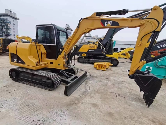 使用済み CAT 305.5 306 0.31m3 バケツ容量と 6000 KG の機械重量を持つ掘削機