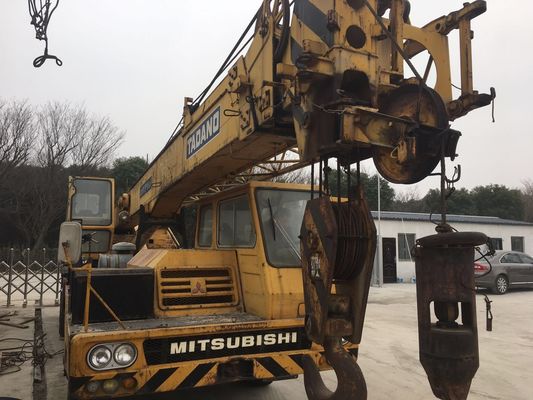 他のエンジン用 トラッククレーン TL200E 建設工事における究極の解決策