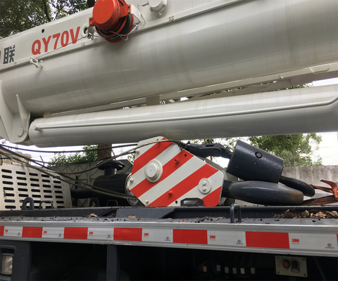 ZOOMLION QAY180 トラッククレーン 移動クレーン 70000 kg 中国建設市場向け
