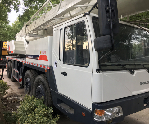 ZOOMLION QAY180 トラッククレーン 移動クレーン 70000 kg 中国建設市場向け