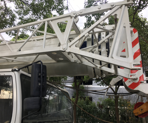 ZOOMLION QAY180 トラッククレーン 移動クレーン 70000 kg 中国建設市場向け