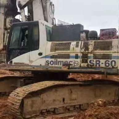 Soilmec SR-80C SR70 SR60 SR65 R-625 掘削リグで建設プロジェクトを推進する