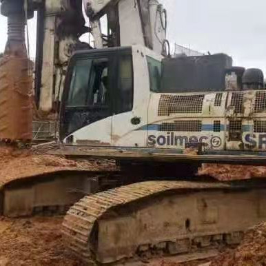 イタリア製 Soilmec SR60 SR65 SR70 SR80 SR80Cローータリリグ 安価で耐久性