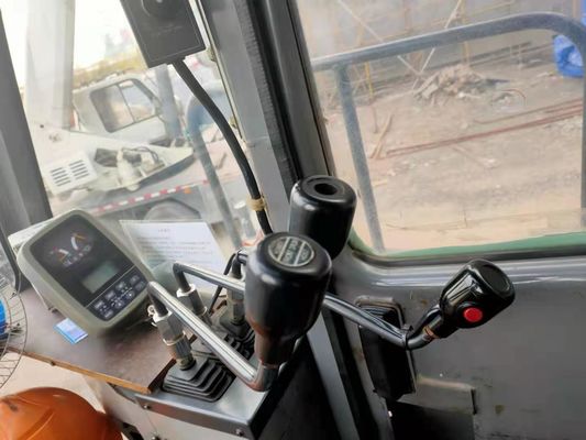 Kh180-3 kh300 kh150 80t 50t クローラークレーン ビデオ技術サポートのための Isuzu エンジン