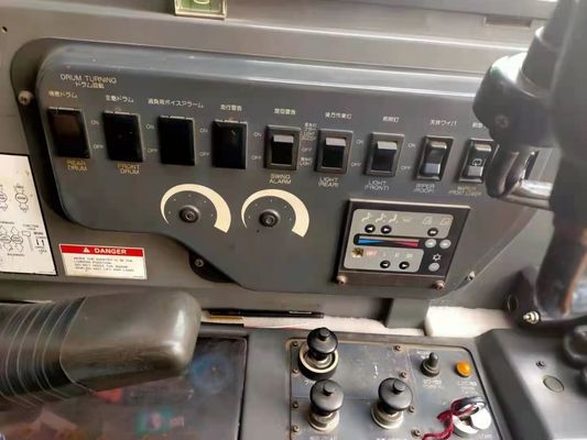 Kh180-3 kh300 kh150 80t 50t クローラークレーン ビデオ技術サポートのための Isuzu エンジン