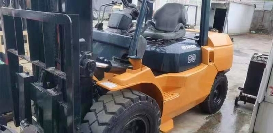 1070*125*45 総寸法 使用されたフォークリフト TC FD50 125MMフォーク幅