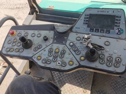 FPT エンジン ボーゲル 1800-2L ピッチパバー 建設機械 良好な作業状態