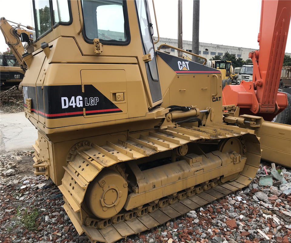 機械修理工場用 価格応対のカミンズエンジン用ブルドーザー CAT D4GLGP