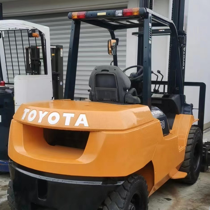1070*125*45 総寸法 使用されたフォークリフト TC FD50 125MMフォーク幅